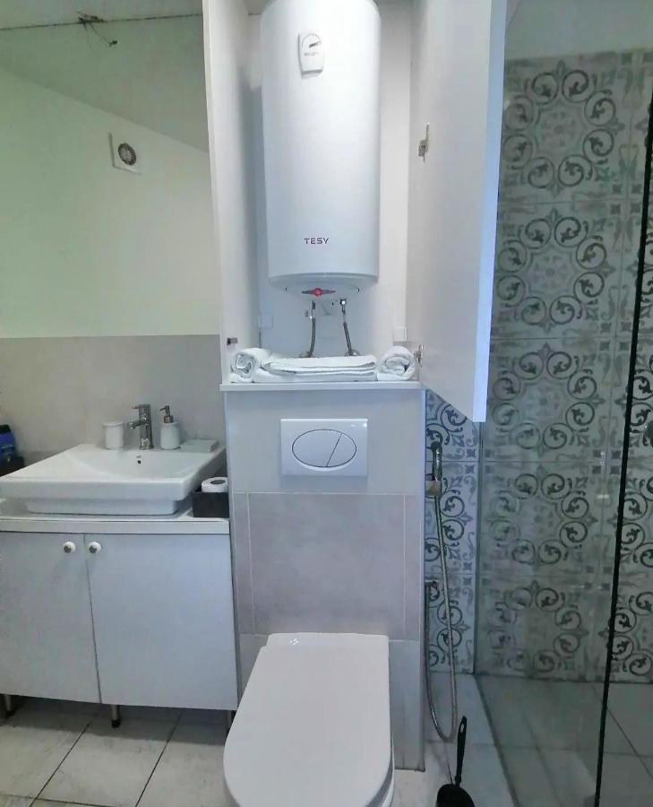Villa Aba Apartments ซาราเยโว ภายนอก รูปภาพ