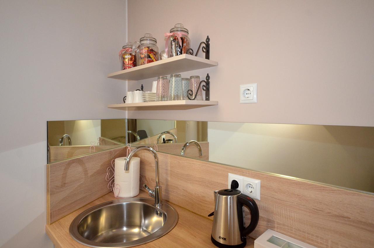 Villa Aba Apartments ซาราเยโว ภายนอก รูปภาพ
