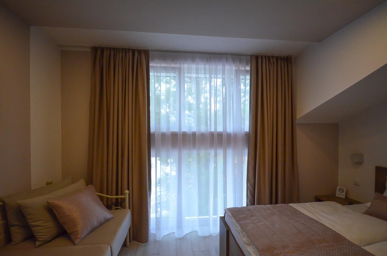 Villa Aba Apartments ซาราเยโว ภายนอก รูปภาพ