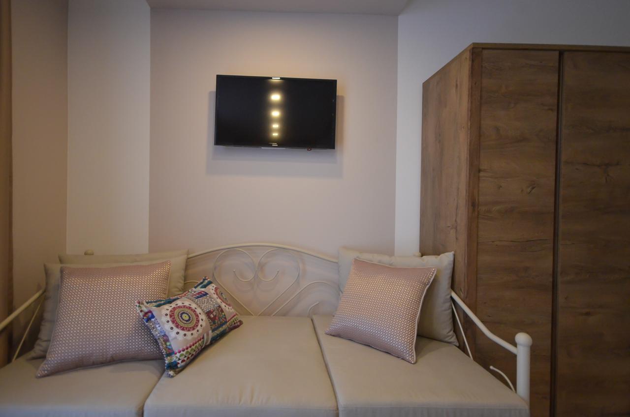 Villa Aba Apartments ซาราเยโว ภายนอก รูปภาพ