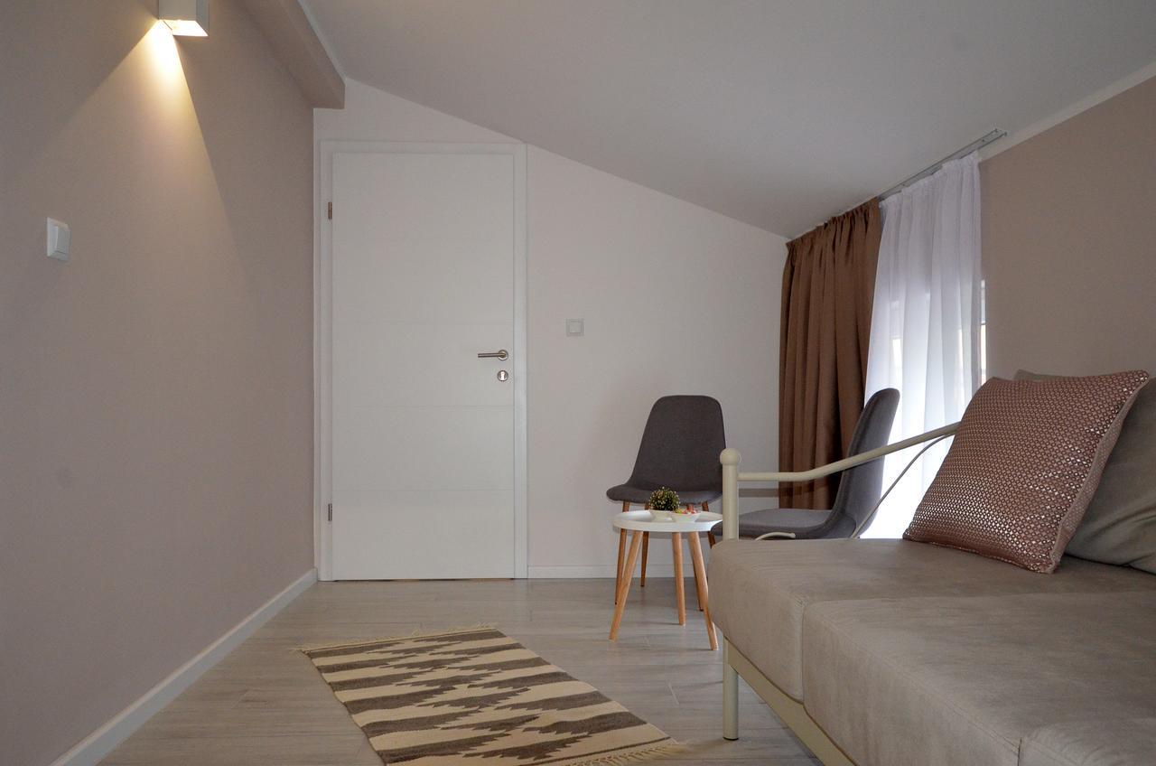 Villa Aba Apartments ซาราเยโว ภายนอก รูปภาพ