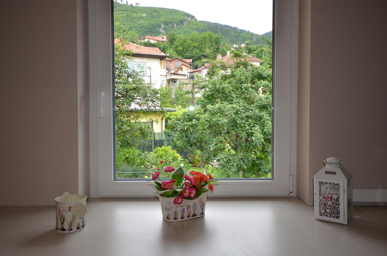 Villa Aba Apartments ซาราเยโว ภายนอก รูปภาพ